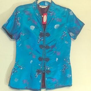 Gorgeous turquoise top medium